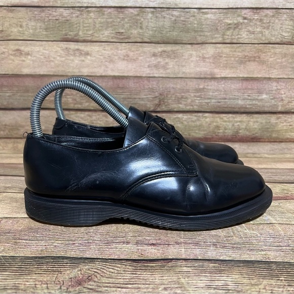 Dr. Martens Nlack Patent Leather Brook Low Boots - Picture 3 of 9